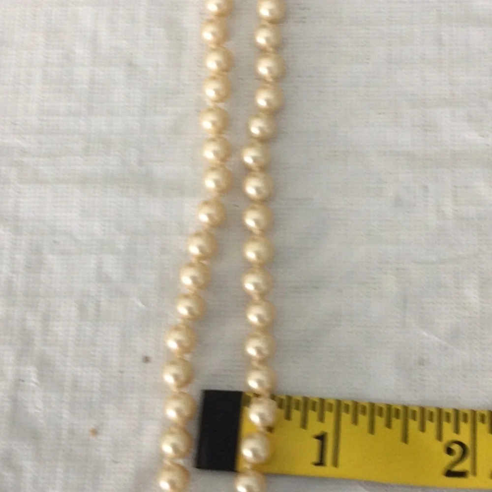 Classic Cream Pearl Necklace